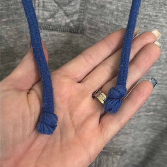 Abercrombie & Fitch Muscle Gray and Blue Hooded Sweatshirt - Picture 5 of 11